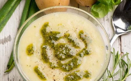 Zupa ziemniaczana z pesto - kartoflanka z włoską nutą
