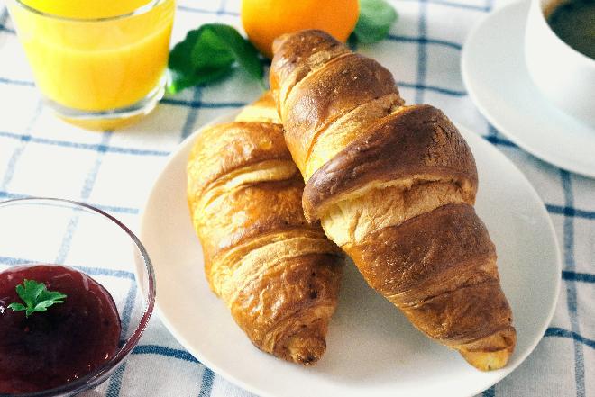 Jak zrobić ciasto francuskie? Sprawdzony przepis